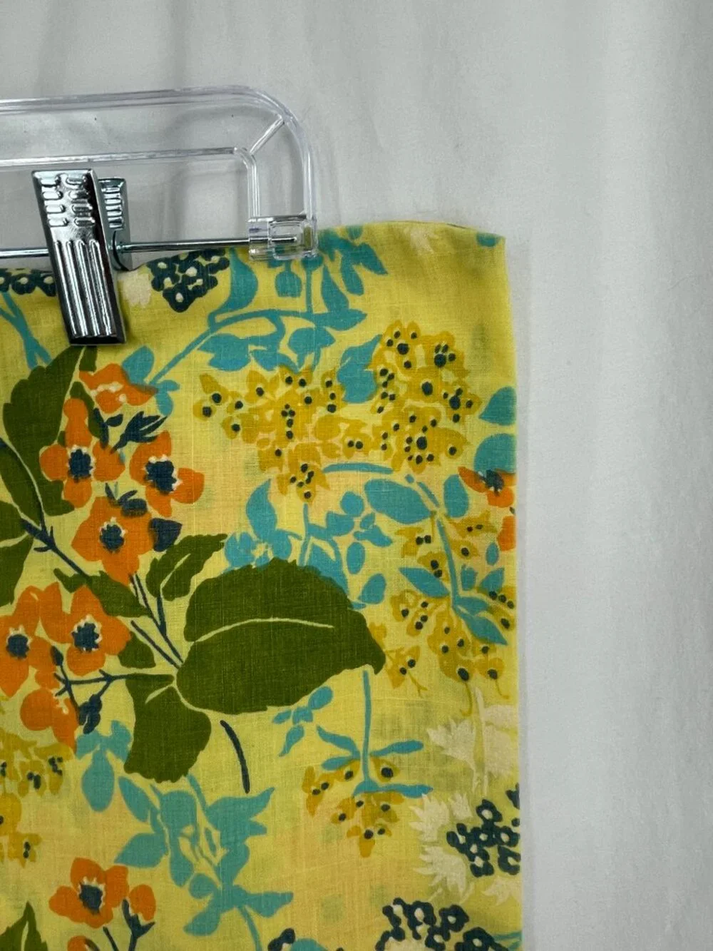 Vintage Late 1970s to 1980s Yellow Floral Pillow Case